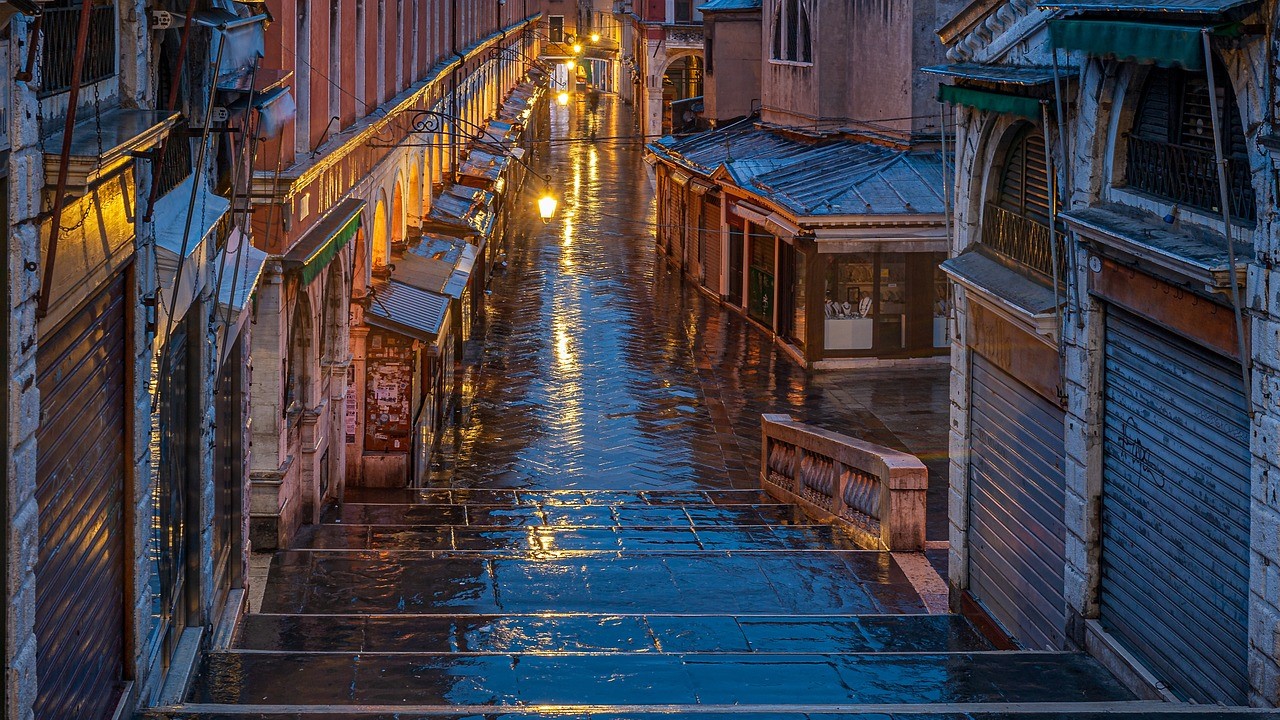 иͶ֧ص㣬δ¹ͶԼ4